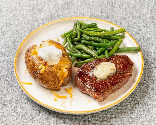 8 oz Filet.